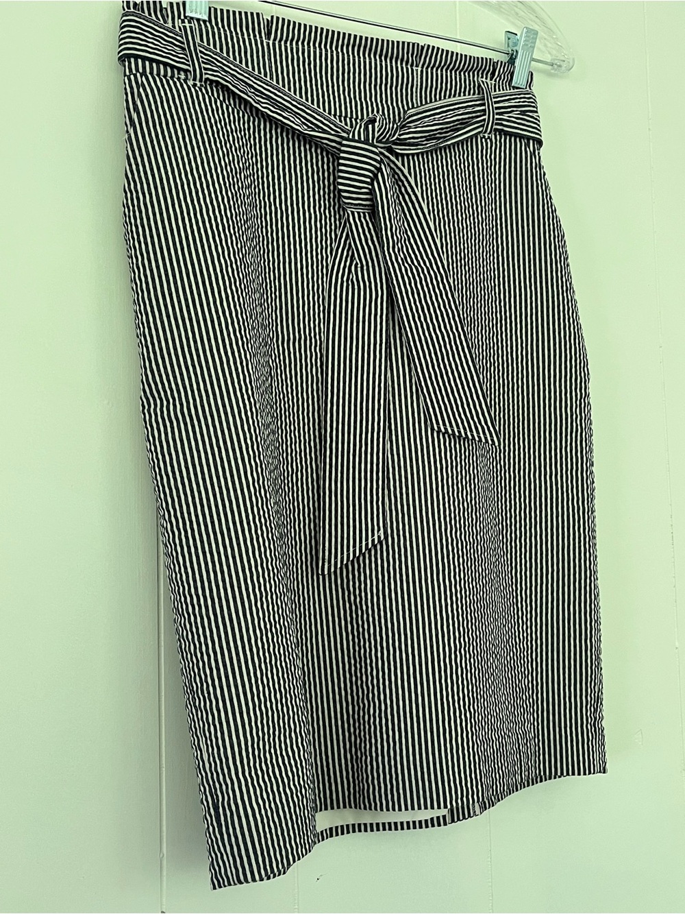Ann Taylor Blue & White Stripe Seersucker Pencil Skirt 2